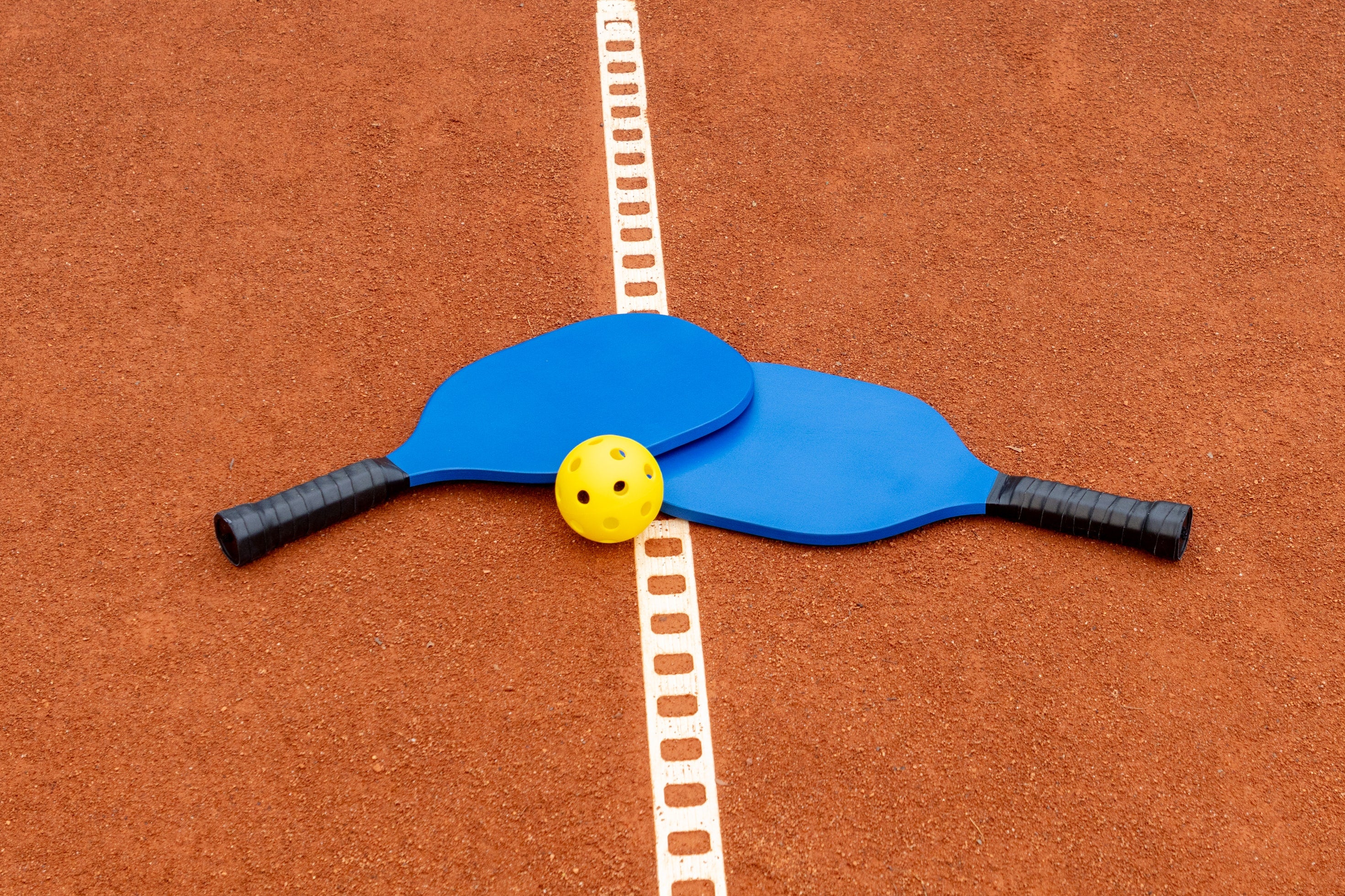 The Ultimate Pickleball Gift Guide for Obsessed Players