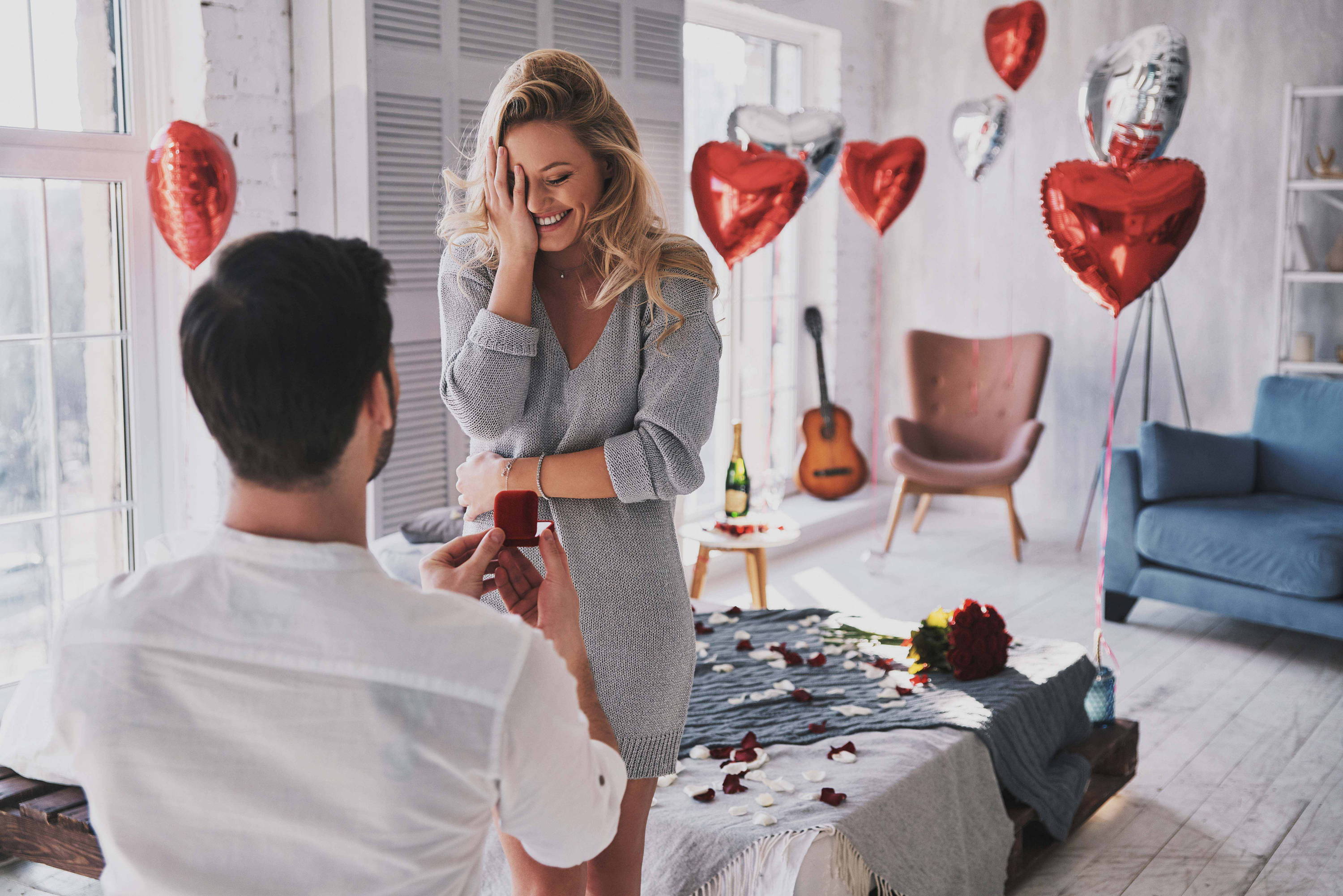 From Fling to a Ring: Unique Ideas for Your Marriage Proposal