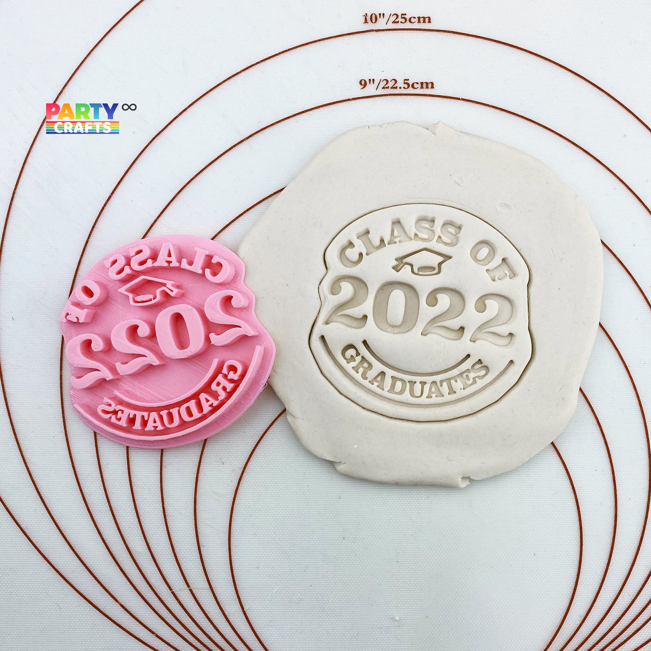 Class of 2022 Graduates Cookie Cutter and stamp