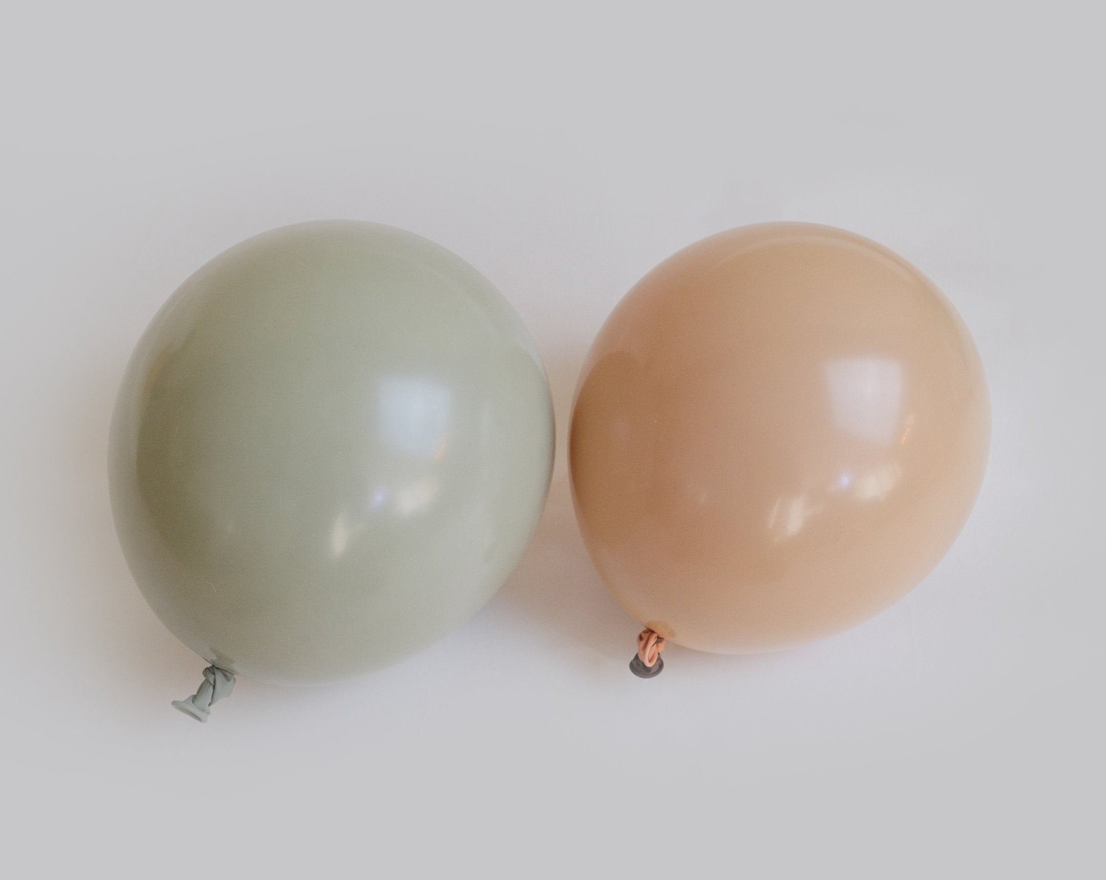 Double layered Stuffed Boho neutral minimalism balloon garland